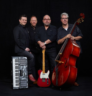 8 to the Bar | Quartett